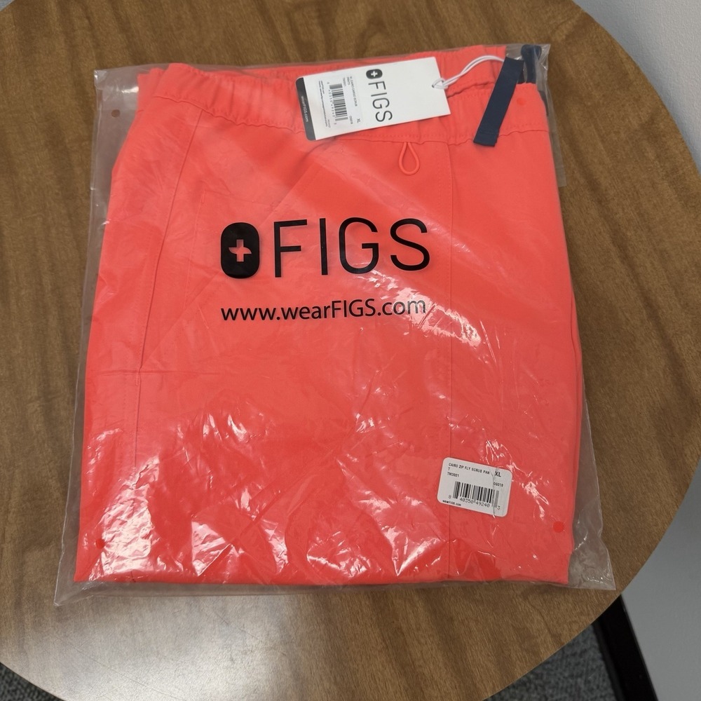 FIGS Cairo Cargo Pants Orange Medical Men's XL Scrubs dental nursing MA